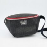 Canguro Guess Dama Monograma