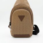 Pechera Hombre GUESS Marrón monograma