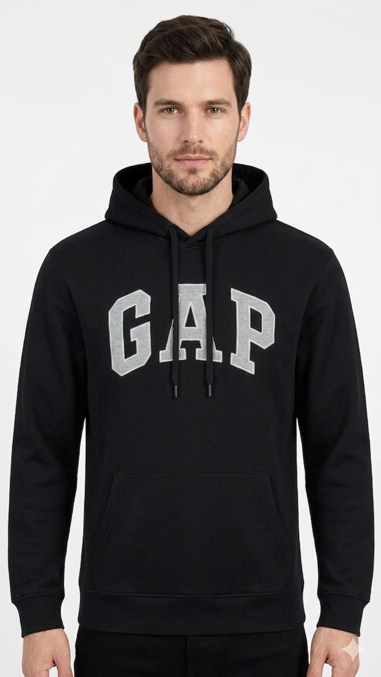 polera-gap-color-negra-hombre-frente Polera GAP Caballero Negra - Imagen 1