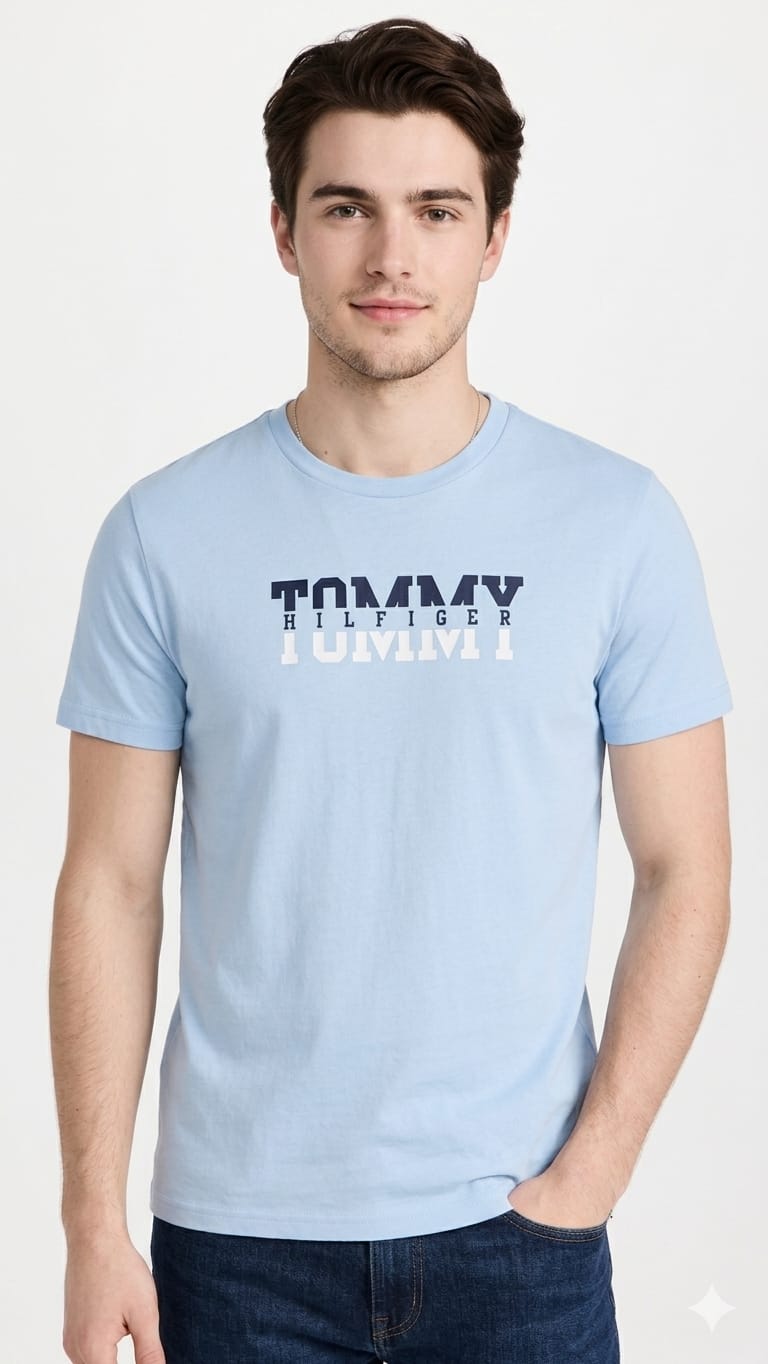 polo-tommy-hilfiger-celeste-cielo-logo-letras-young-niño-frente Polo Tommy Hilfiger Celeste Adolescente - Imagen 1