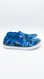 Zapato Casual Slip-On Columbia PFG – Azul Estampado de Peces - Imagen 2