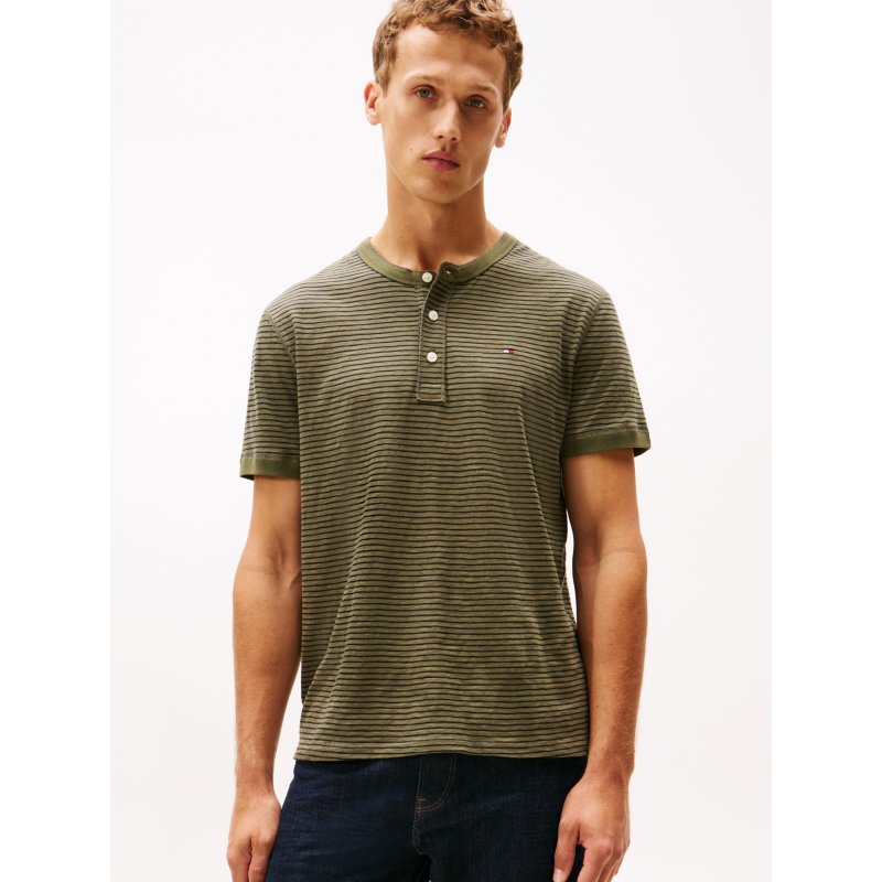 Tommy-PantsXM05500-MSH Slub Cotton Striped Short-Sleeve Henley - Imagen 1