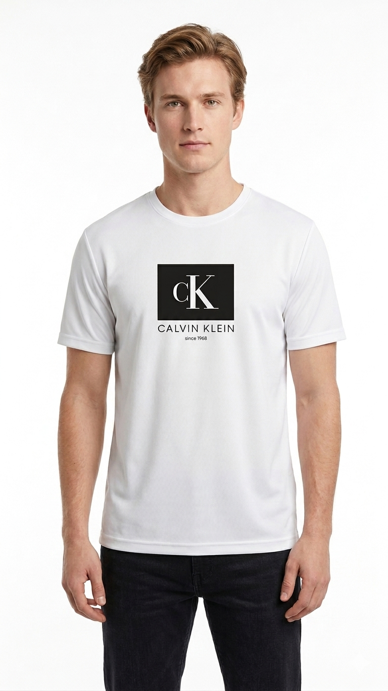 camiseta-calvin-klein-logo-box-blanca-hombre-modelo Camiseta Calvin Klein Logo Box - Blanca - Imagen 1